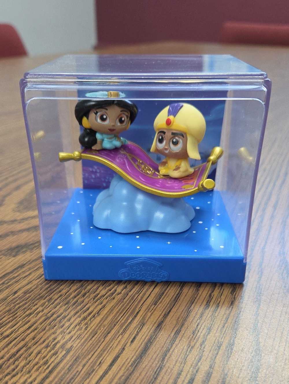 Disney Doorables Series 1! Aladdin & Jasmine Collectible Mini Figures